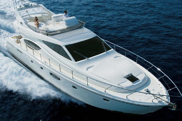 Ferretti 550 Yacht on Charter in Goa