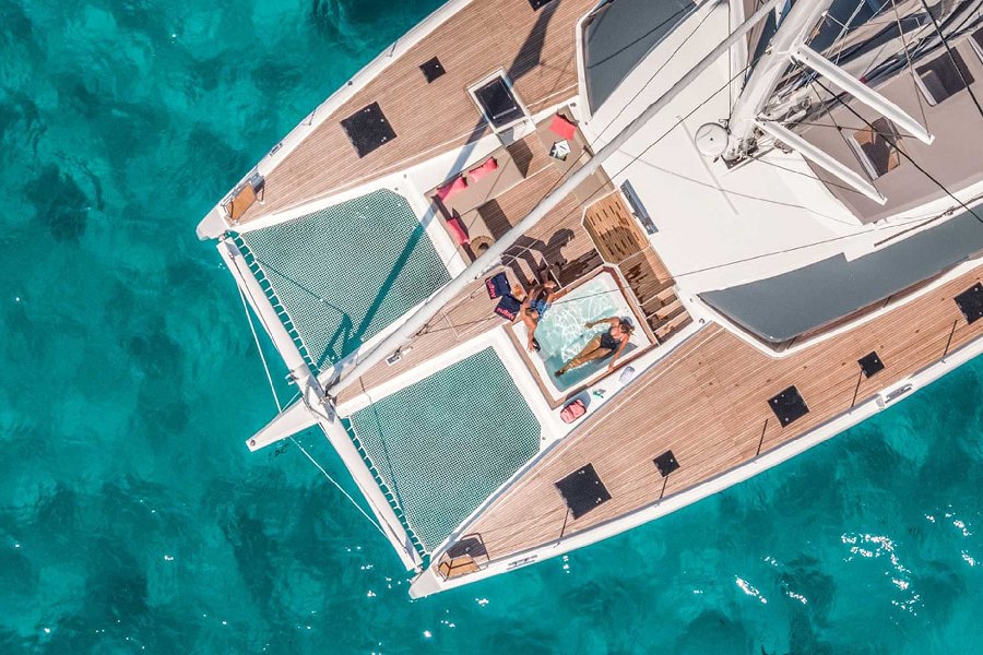 Oceanaire Yachting - Yacht Charter Services