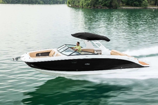Searay 290 Sundeck Speedboat on Charter in Goa